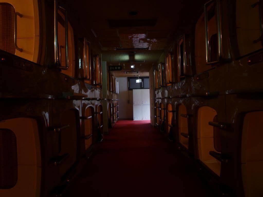 Capsule Inn Kinshicho Tokio Exterior foto