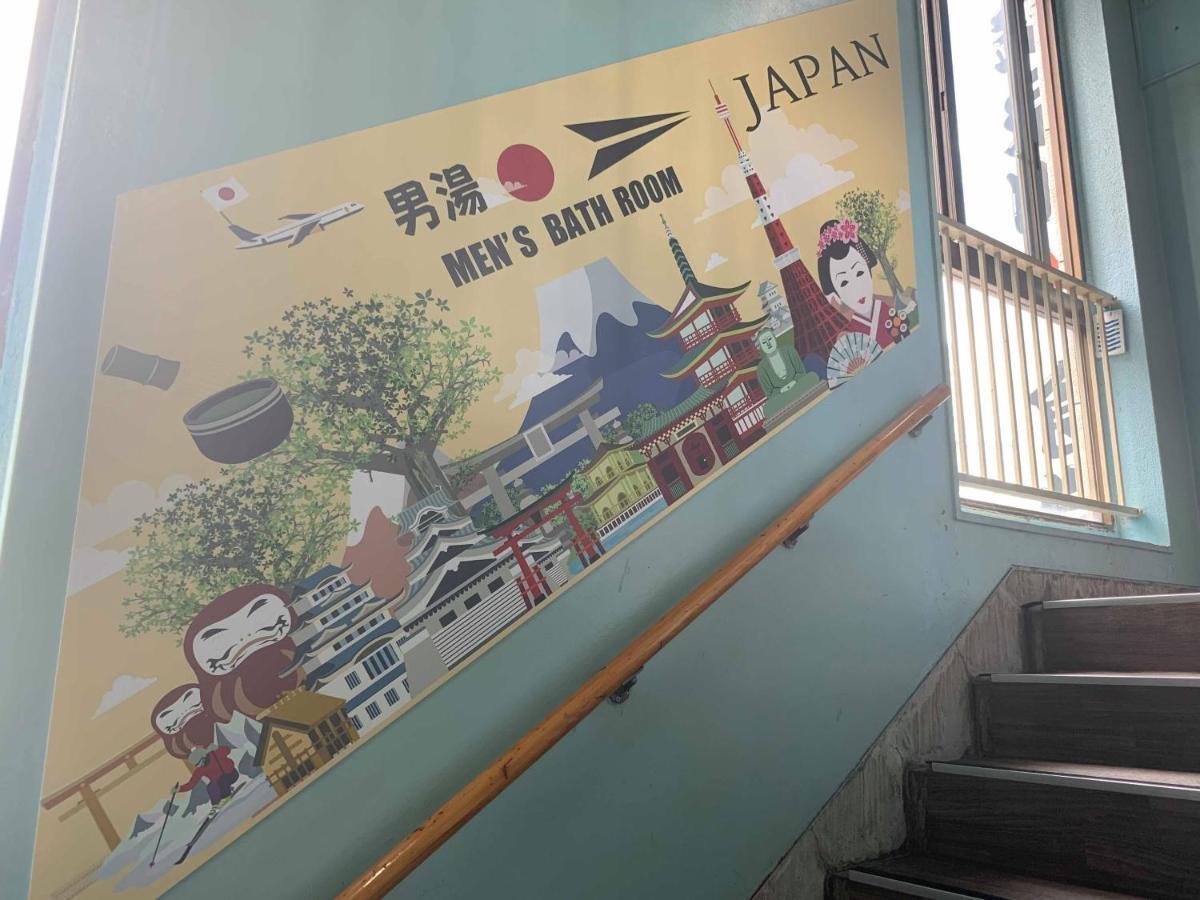 Capsule Inn Kinshicho Tokio Exterior foto