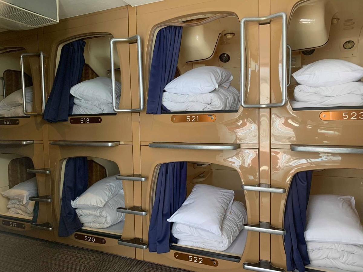 Capsule Inn Kinshicho Tokio Exterior foto